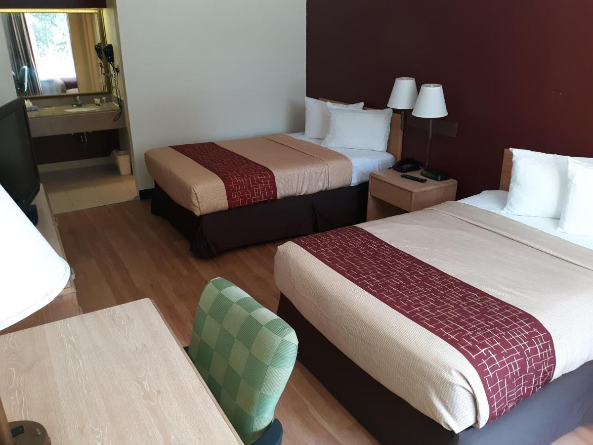 Oyo Hotel Phenix City Central Dış mekan fotoğraf