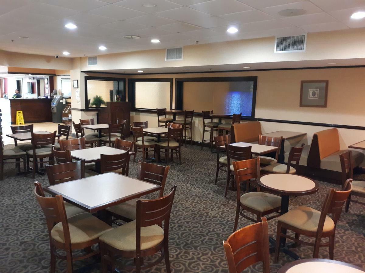 Oyo Hotel Phenix City Central Dış mekan fotoğraf